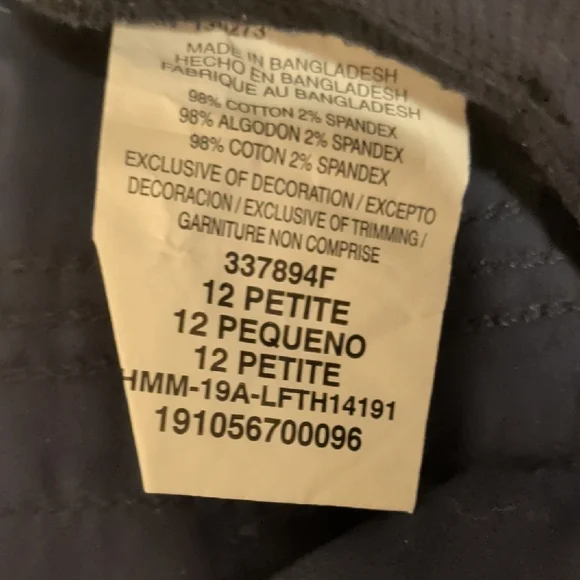 Lee Women's Navy Blue Bermuda Shorts - Picture 3 of 5